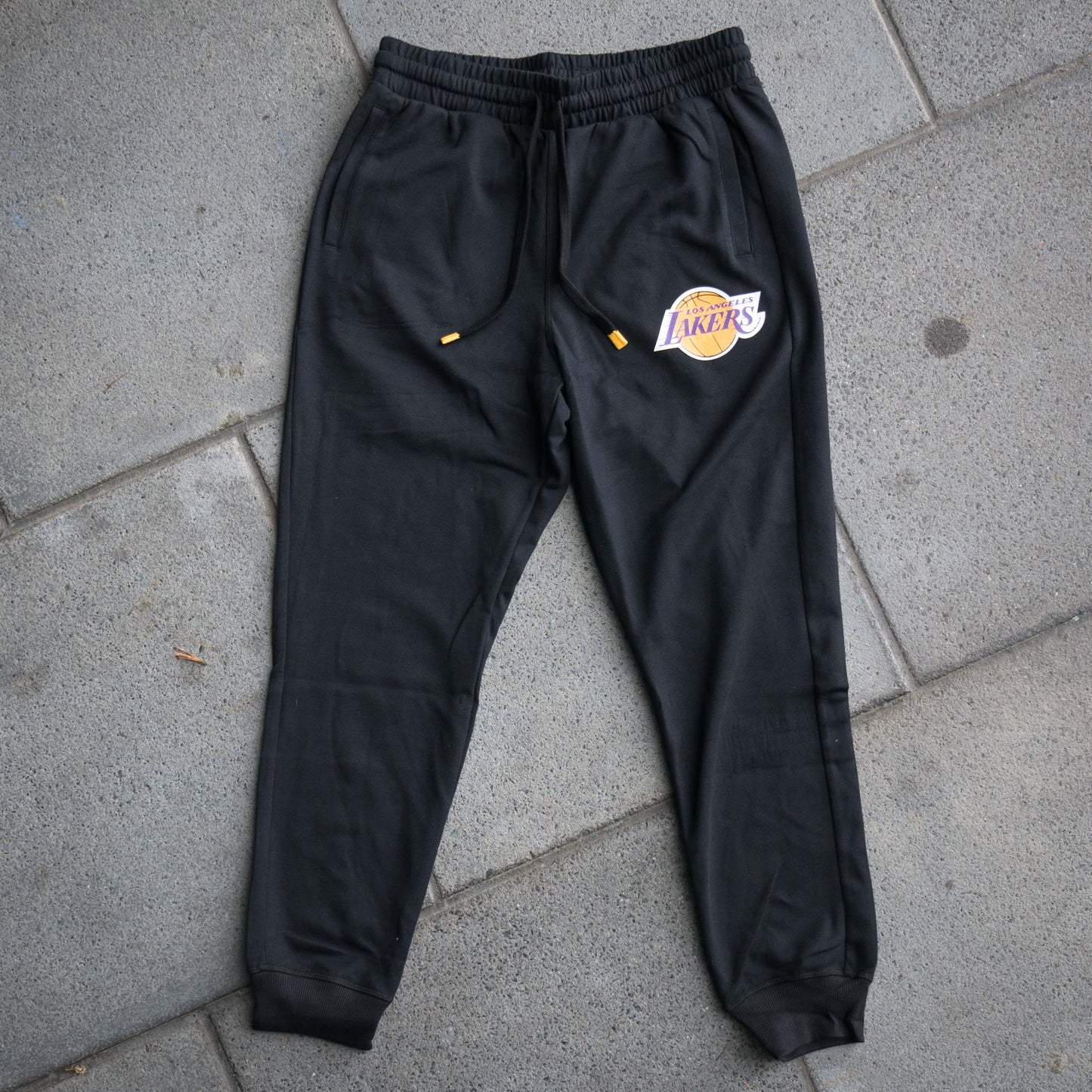 L.A LAKERS HOMETOWN FLEECE JOGGERS