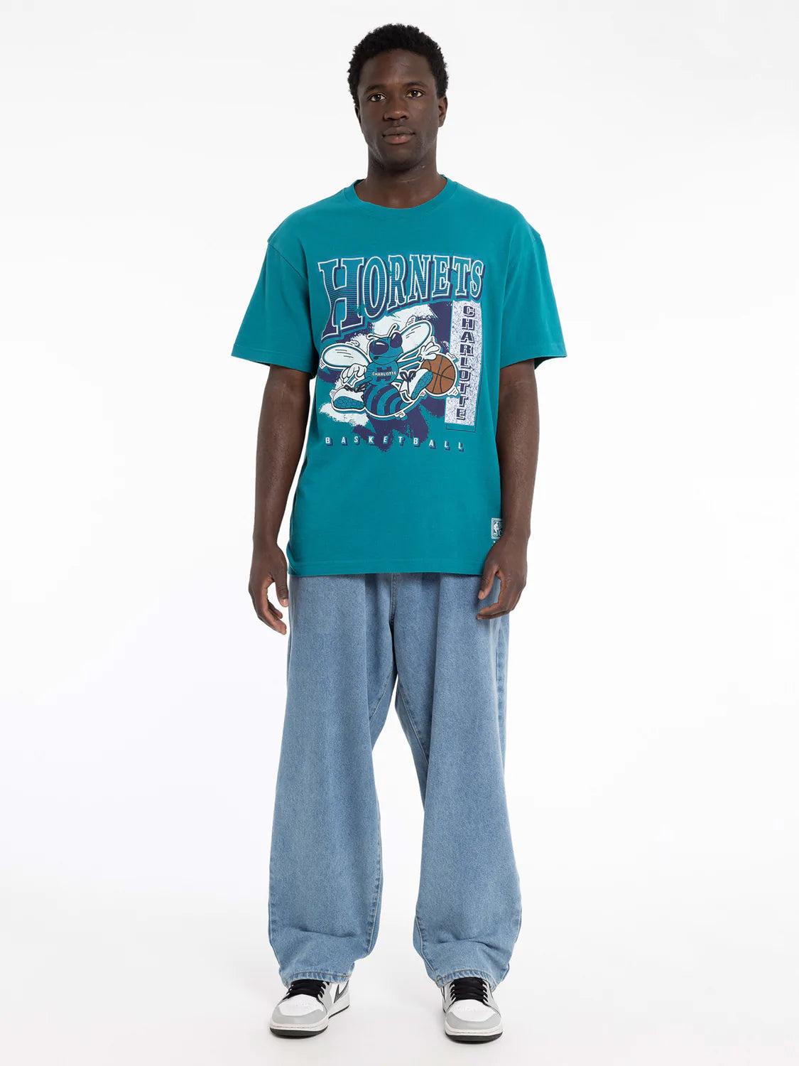 Mitchell & Ness Charlotte Hornets Brush Off Tee