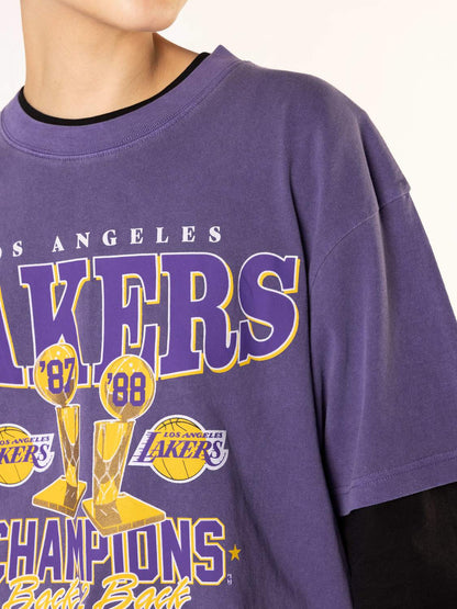 L.A. LAKERS VINTAGE CHAMPS TROPHY TEE