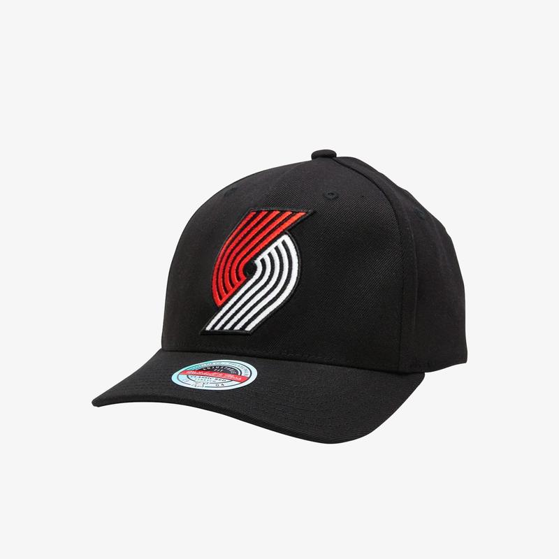 PORTLAND TRAILBLAZERS COLOUR TEAM LOGO CLASSIC RED SNAPBACK